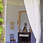 Chateau De Sedaiges Frühstückspension Marmanhac