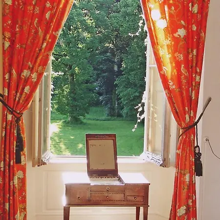 Chateau De Sedaiges Bed & Breakfast Marmanhac