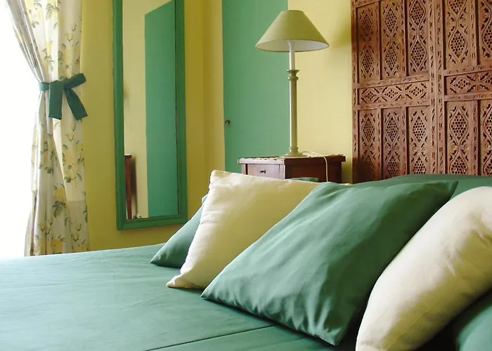 Couette-café Château De Sédaiges *