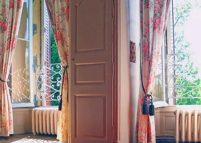 Chateau De Sedaiges Marmanhac